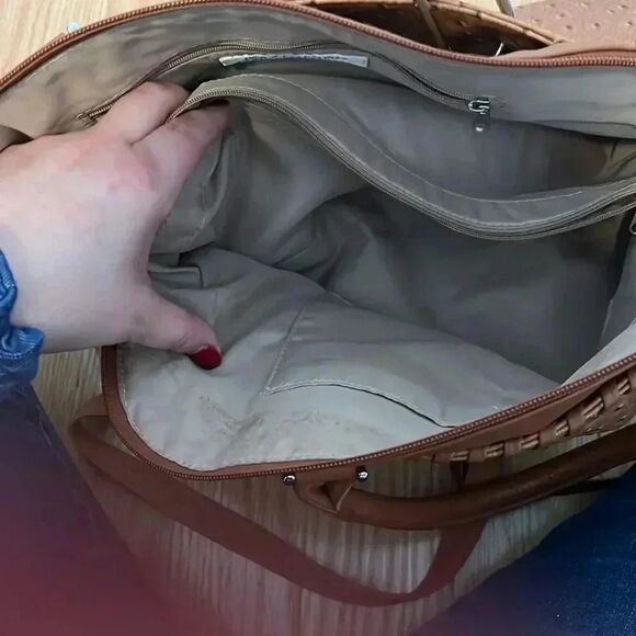 Brown Versona cross body option bag - Picture 6 of 7